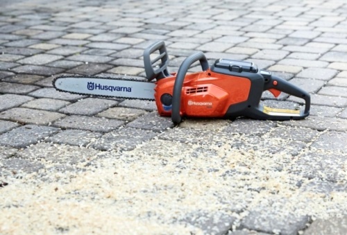 Пила цепная аккумуляторная Husqvarna 120i