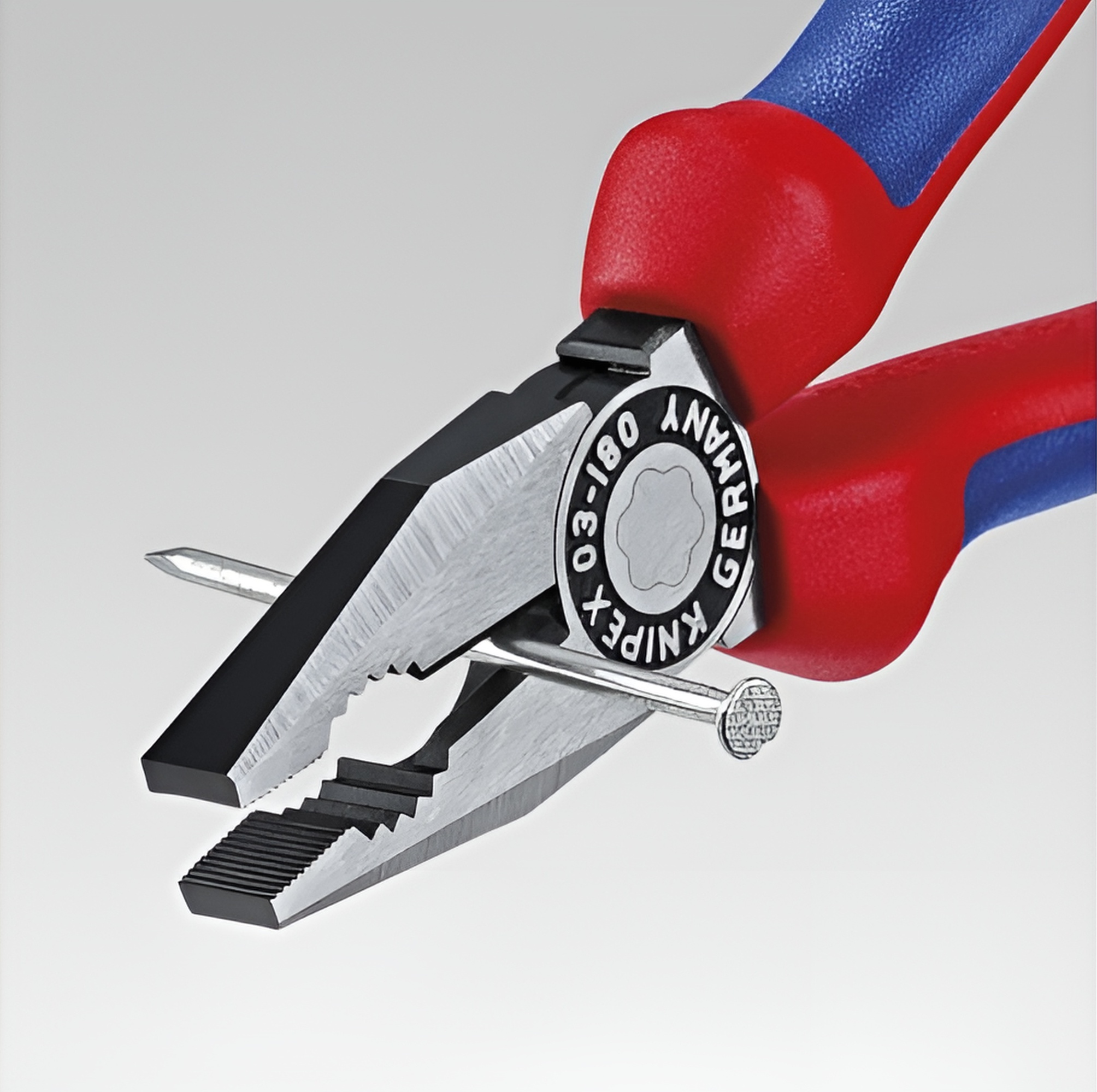 Комбинированные плоскогубцы KNIPEX